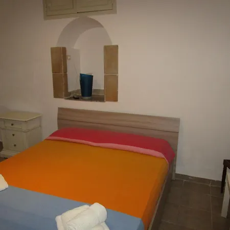 Zurigo Val Di Νότο