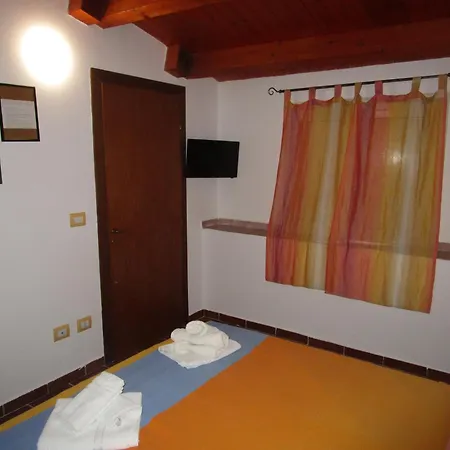 Bed & Breakfast Zurigo Val Di Noto