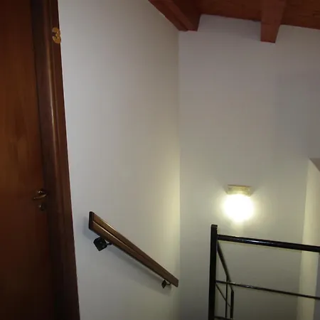 Zurigo Val Di 3*